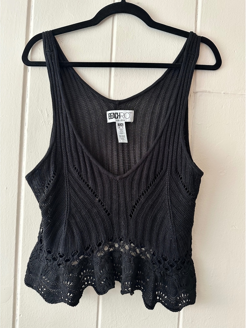 Beach Riot Leigh Crochet Knit Tank Top Black Size Large EUC Boho Crop